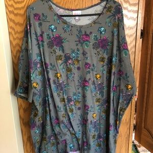 VGUC Lularoe Irma 3XL